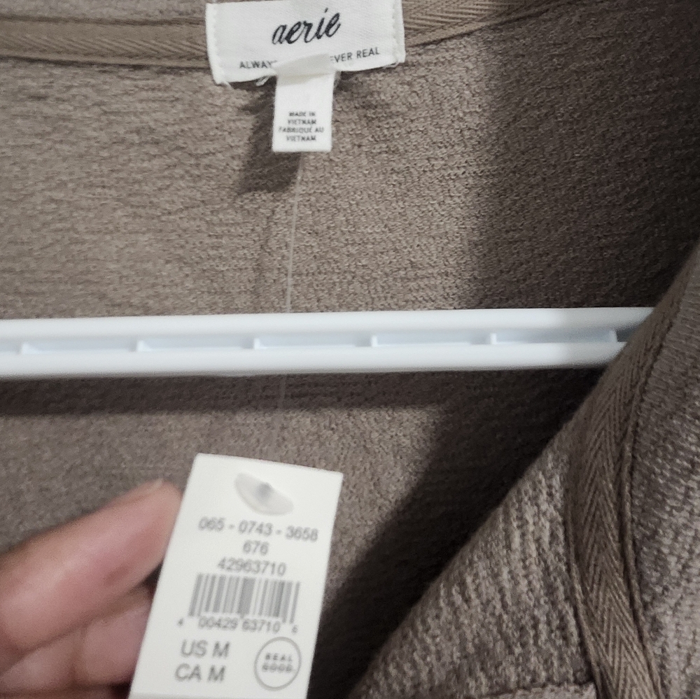 ‼️SALE ‼️NWT AERIE SWEATSHIRT - Picture 7 of 7